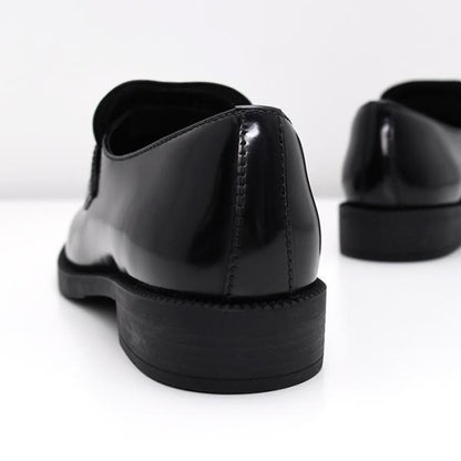 PRADA プラダ ブラッシュドレザー ローファー