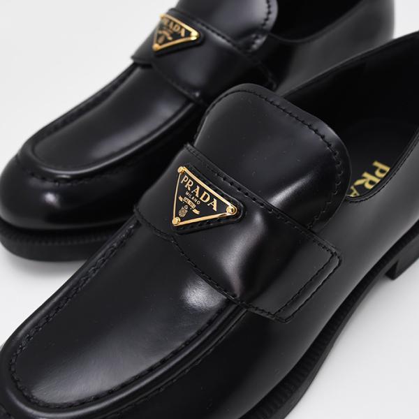 PRADA プラダ ブラッシュドレザー ローファー