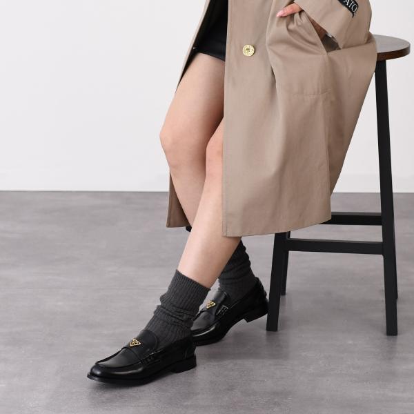 PRADA プラダ ブラッシュド レザー ローファー