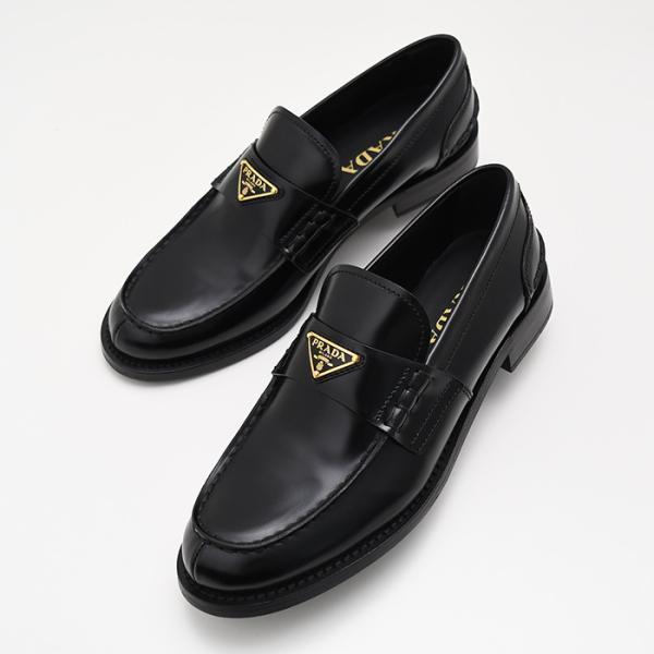 PRADA プラダ ブラッシュド レザー ローファー