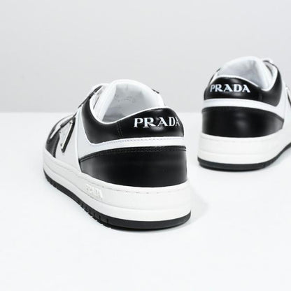 PRADA 다운타운 가죽 운동화 
