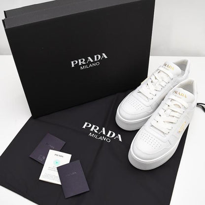 PRADA プラダ ダウンタウン ボールド レザー スニーカー