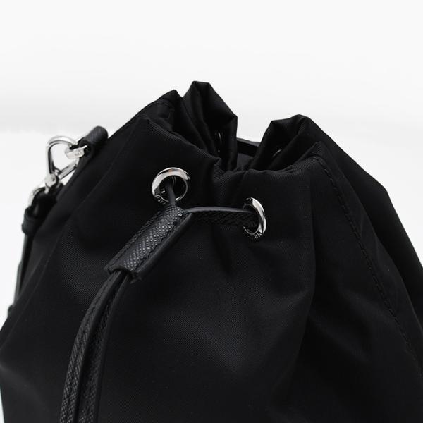 PRADA Re-Naylon 파우치 백 