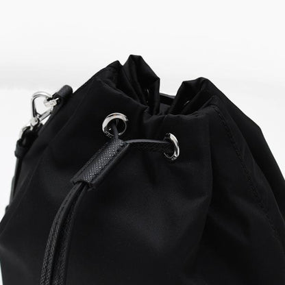 PRADA Re-Naylon 파우치 백 