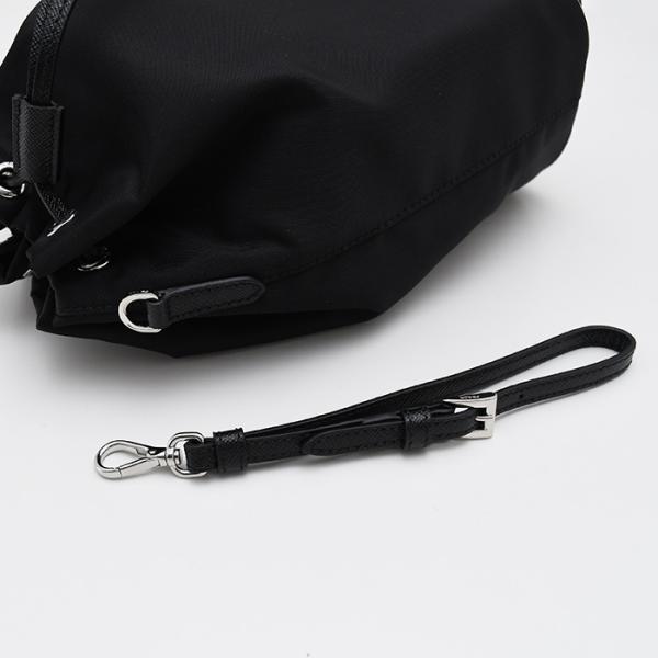 PRADA Re-Naylon 파우치 백 