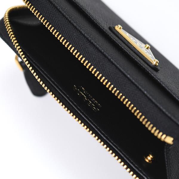 PRADA プラダ サフィアーノトライアングル キーケース