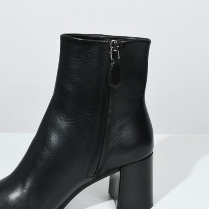 PRADA レザー ブーティー