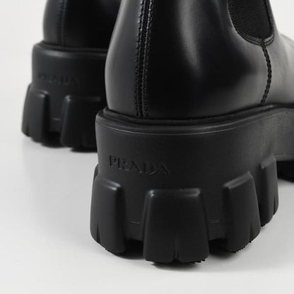 PRADA プラダ モノリス ブラッシュドレザー チェルシーブーツ