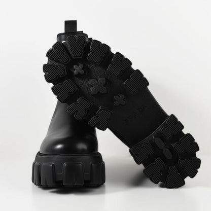 PRADA プラダ モノリス ブラッシュドレザー チェルシーブーツ