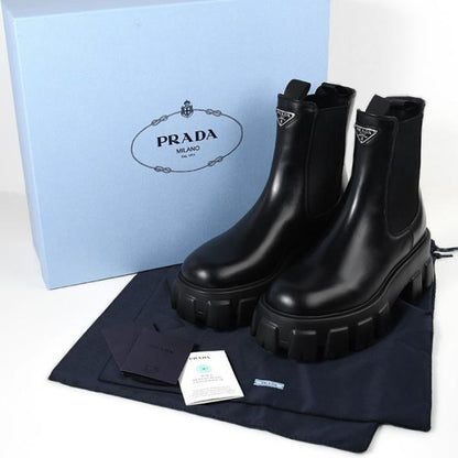 PRADA プラダ モノリス ブラッシュドレザー チェルシーブーツ
