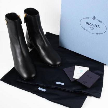 PRADA レザーアンクルブーツ