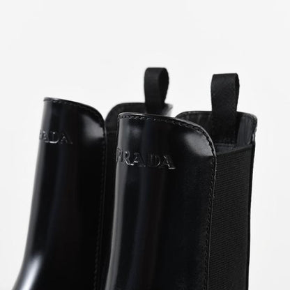 PRADA レザー チェルシーブーツ