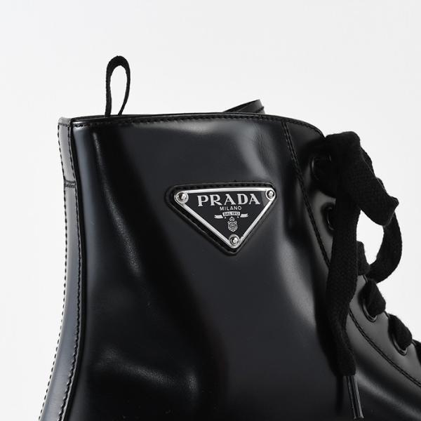 PRADA ブラッシュドレザー ブーツ
