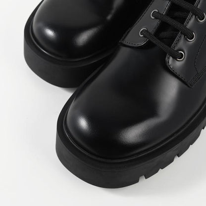 PRADA ブラッシュドレザー コンバットブーツ