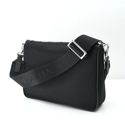 PRADA Re-Nylon サフィアーノレザーショルダーバッグ