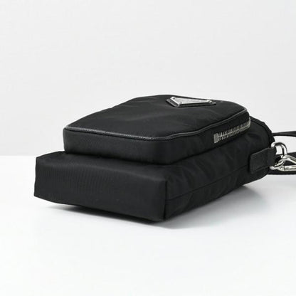 PRADA Re-Nylon スマートフォンケース