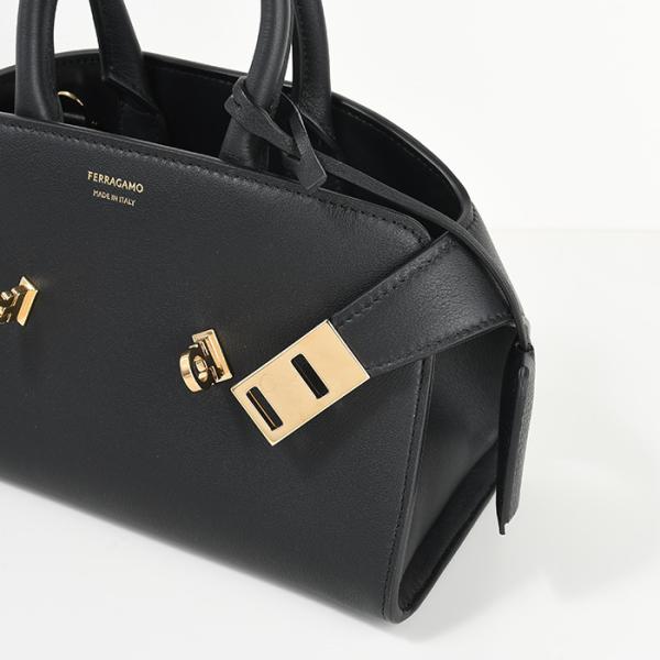 FERRAGAMO Hug ハンドバッグ (XS)