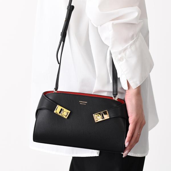 FERRAGAMO Hug ミニ クロスボディバッグ