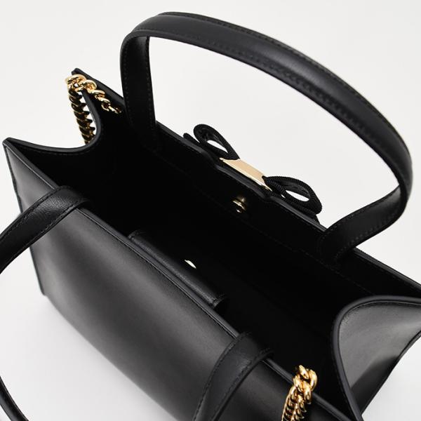 FERRAGAMO フェラガモ ヴァラ トップハンドル