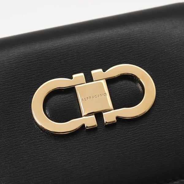 FERRAGAMO フェラガモ ガンチーニ 二つ折り財布