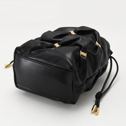 FERRAGAMO フェラガモ ヴァラ・ミニバッグ