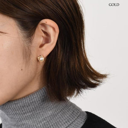 Salvatore Ferragamo ガンチーニピアス