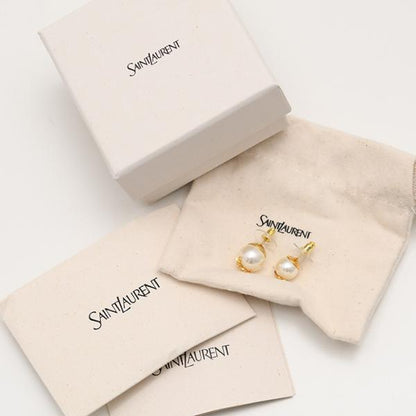 SAINT LAURENT ロゴパールピアス