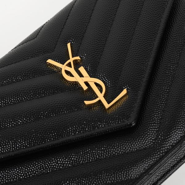 SAINT LAURENT カサンドラ エンベロープ チェーンウォレット（グレイン・ド・プードルレザー）
