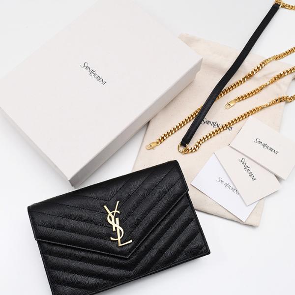 SAINT LAURENT カサンドラ エンベロープ チェーンウォレット（グレイン