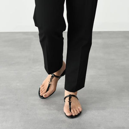 SAINT LAURENT 카산드라 슬라이드 특허 가죽 