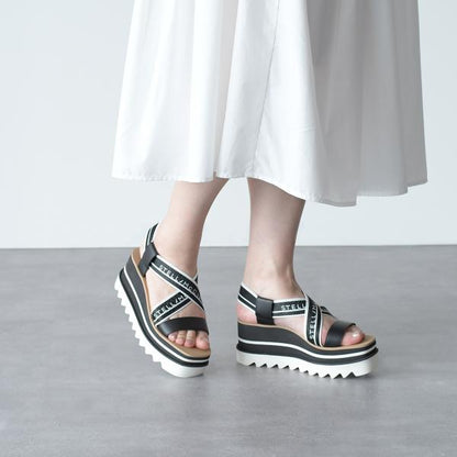 STELLA MCCARTNEY 스트라이프 플랫폼 샌들 