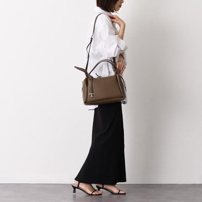 TOD'S レザー バウレット スモール