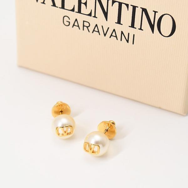 VALENTINO 시그니처 진주 귀걸이 