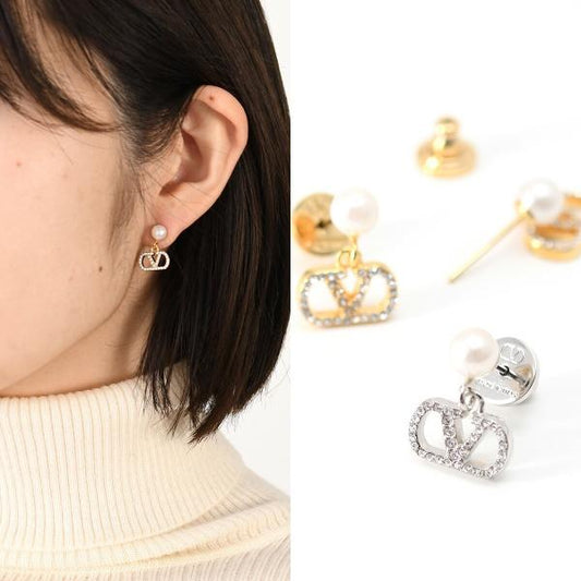 VALENTINO Vロゴ シグネチャー メタル x パール x スワロフスキー クリスタル ピアス