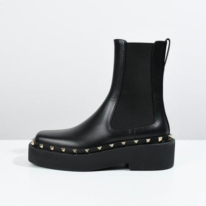 VALENTINO スタッズアンクルブーツ