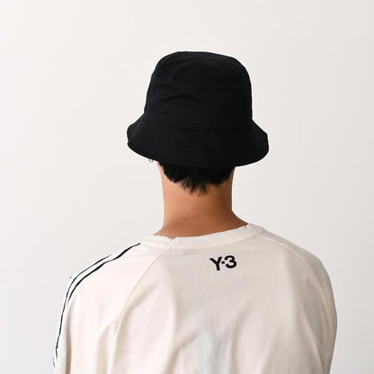 Y-3 GRAPHIC BUCKET HAT