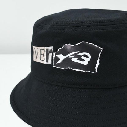Y-3 GRAPHIC BUCKET HAT