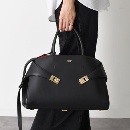 FERRAGAMO フェラガモ Hug バイカラー ハンドバッグ (L)