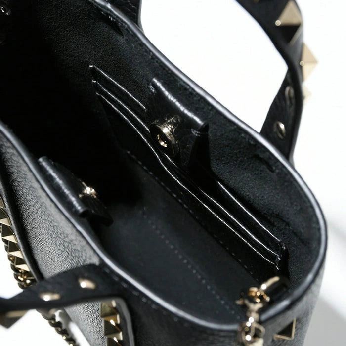 VALENTINO ロックスタッズ BAG