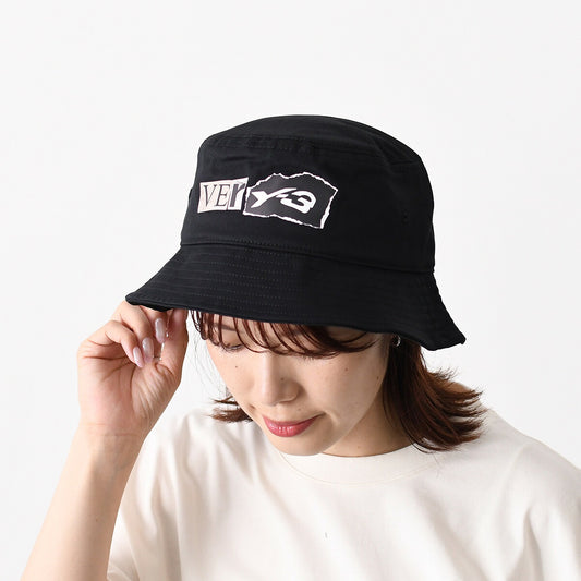Y-3 GRAPHIC BUCKET HAT